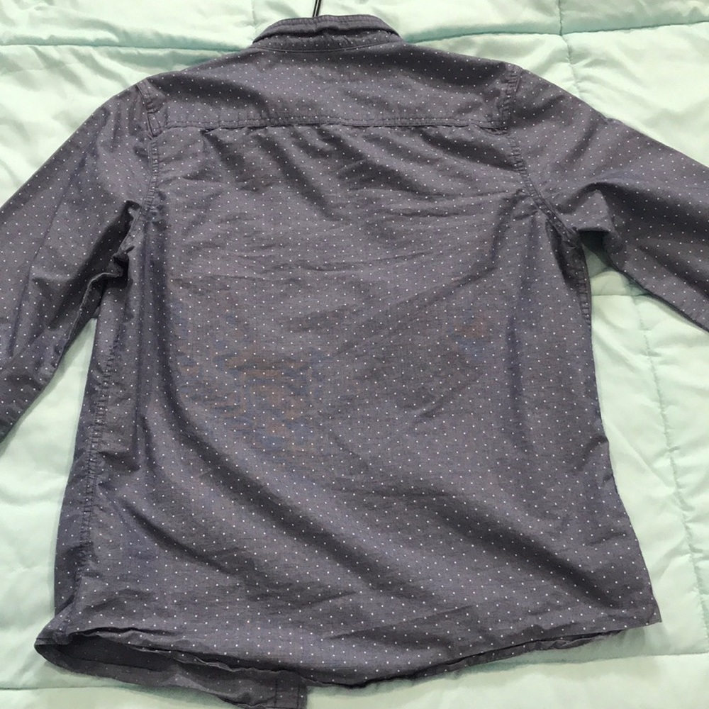 Men’s Button-Up - Picture 2 of 3